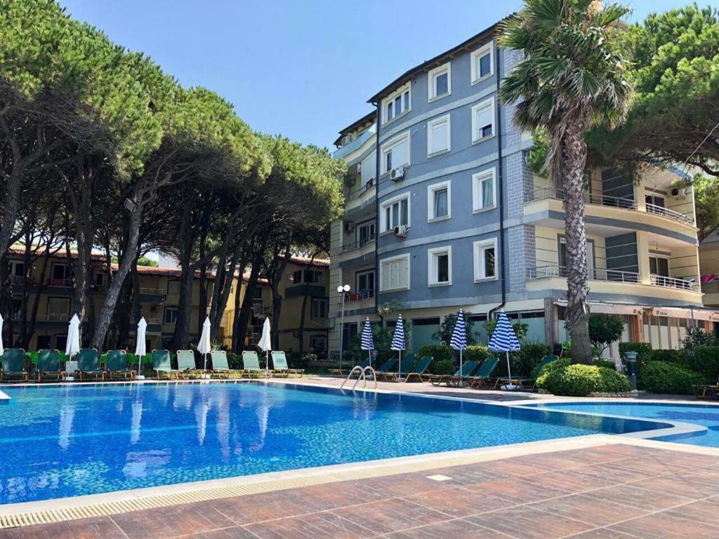 Apartment Mali I Robit Beachfront